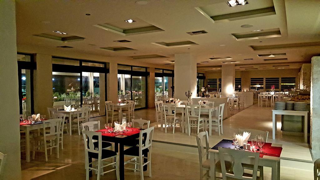 Ionion Star Hotel Lefkada City ภายนอก รูปภาพ