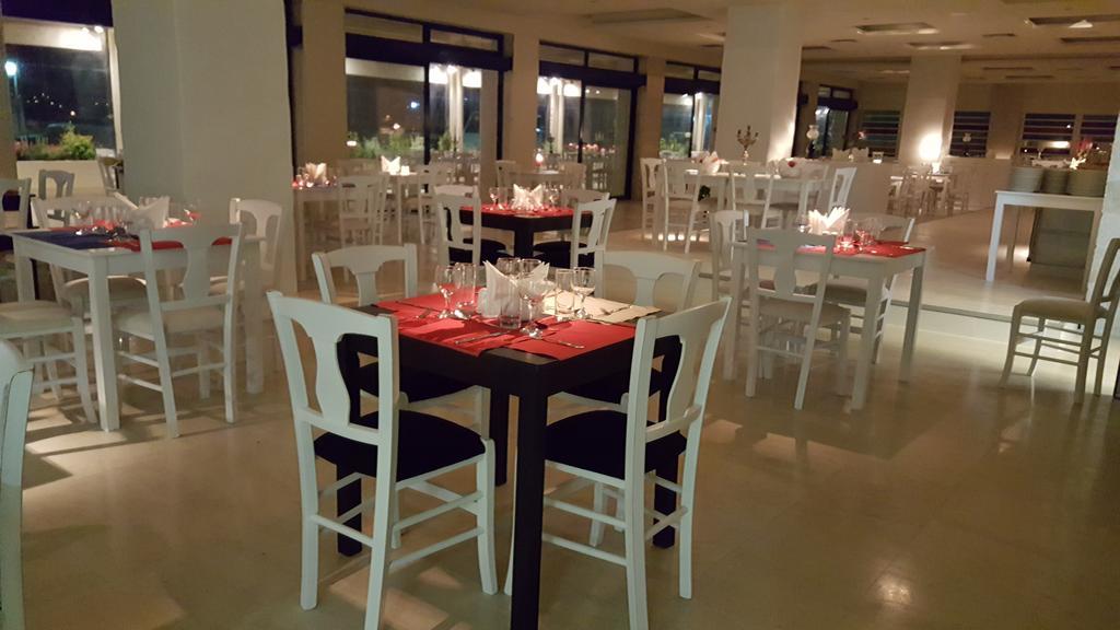 Ionion Star Hotel Lefkada City ภายนอก รูปภาพ