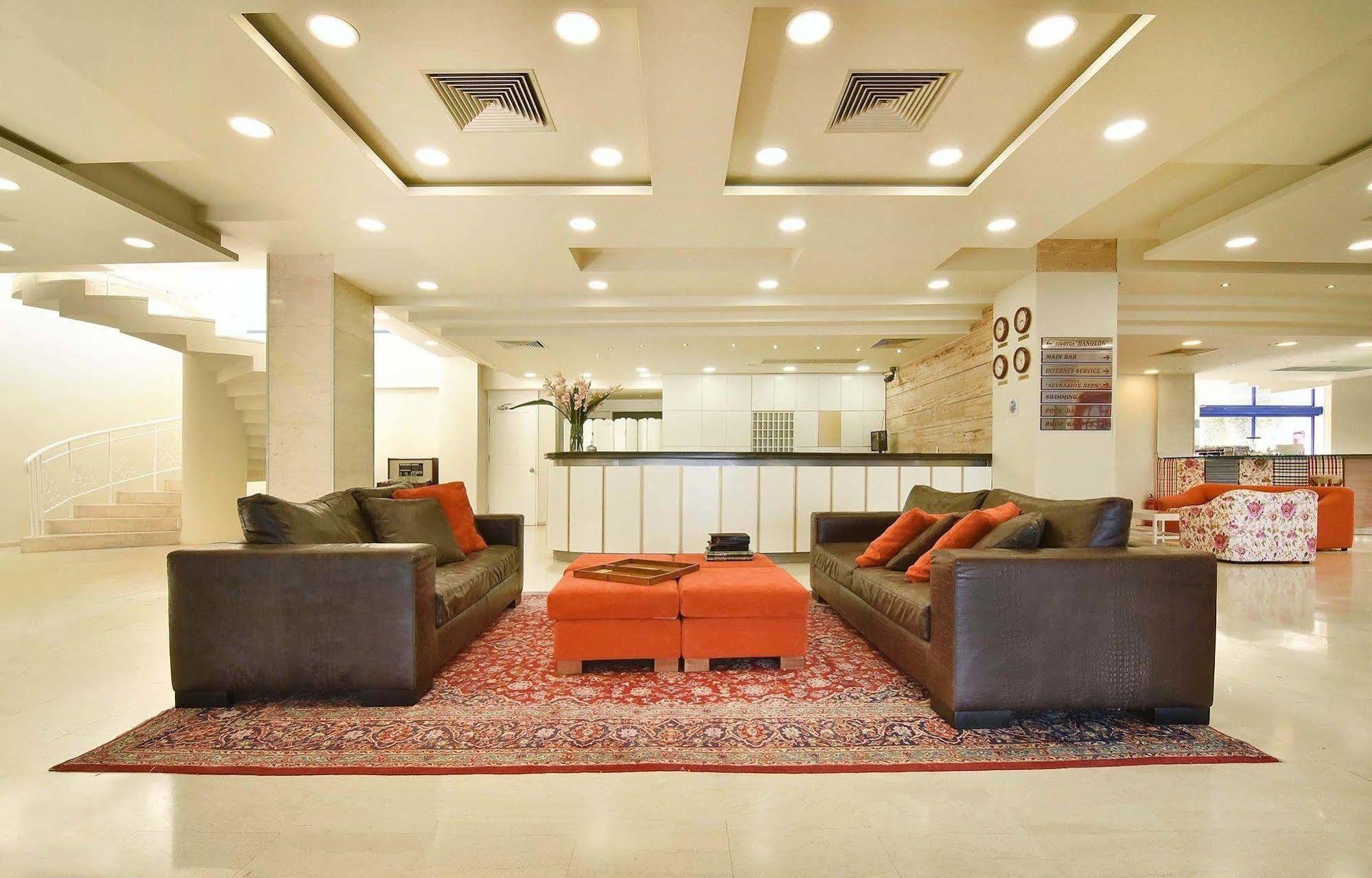Ionion Star Hotel Lefkada City ภายนอก รูปภาพ
