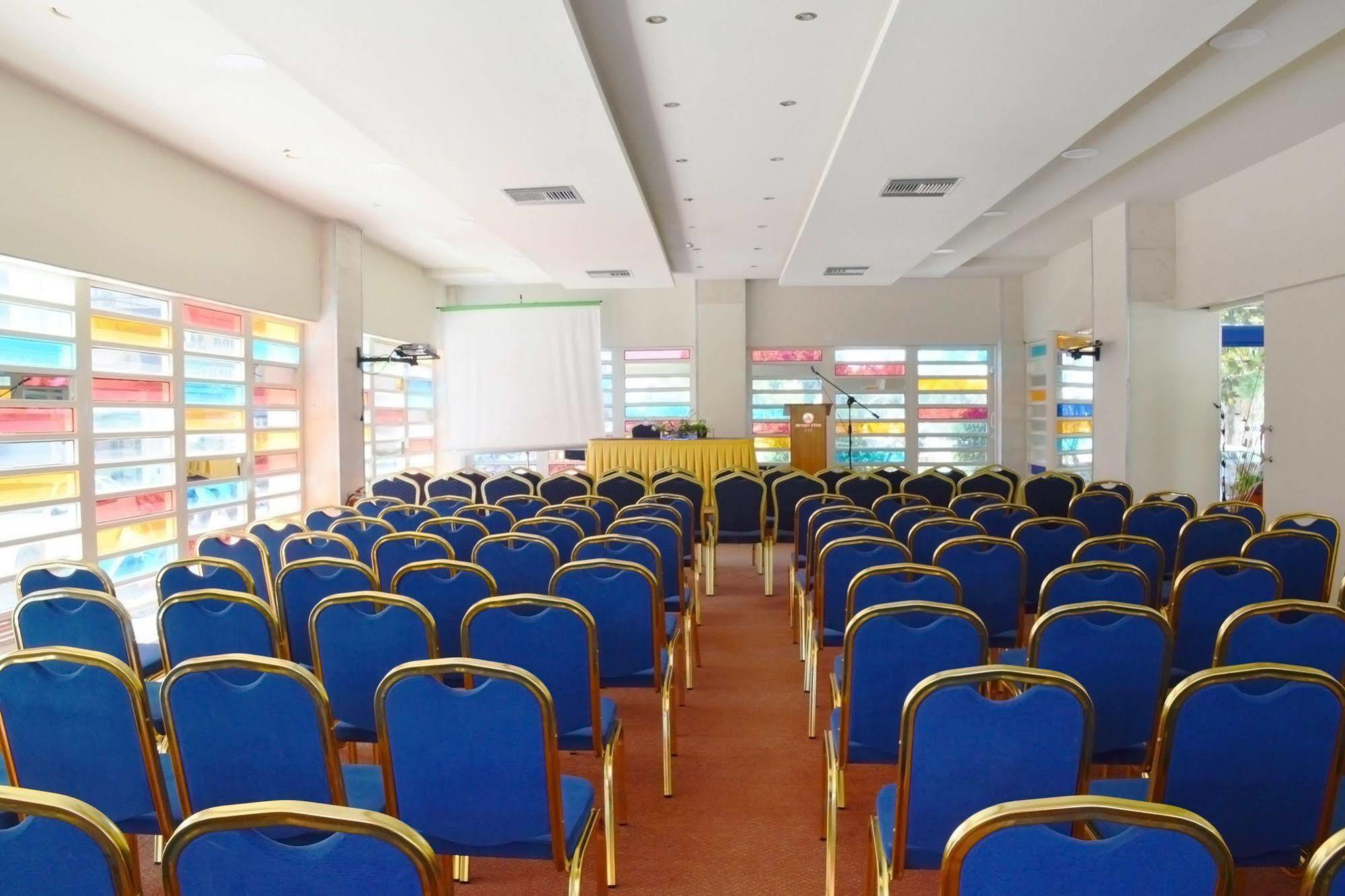 Ionion Star Hotel Lefkada City ภายนอก รูปภาพ