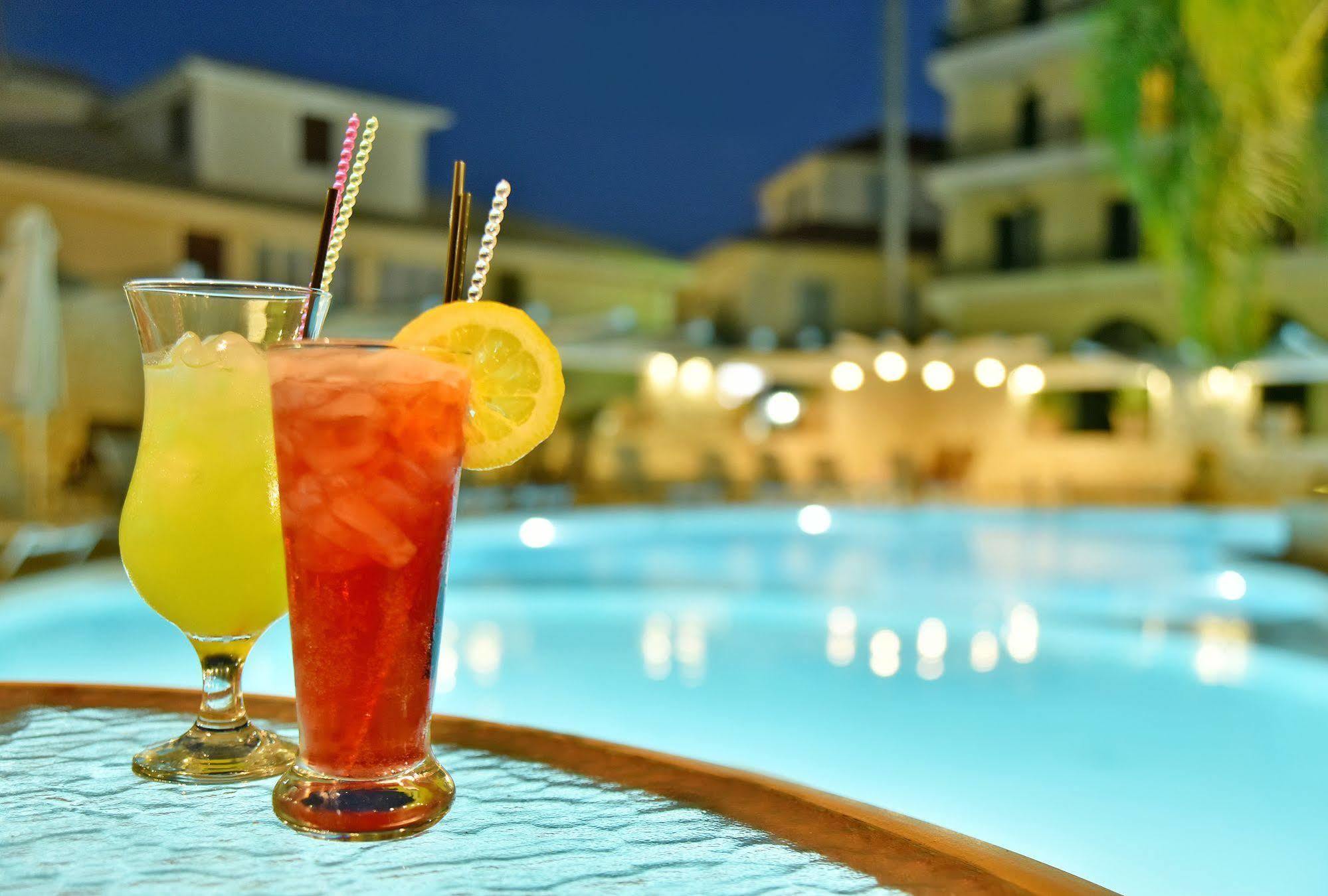 Ionion Star Hotel Lefkada City ภายนอก รูปภาพ